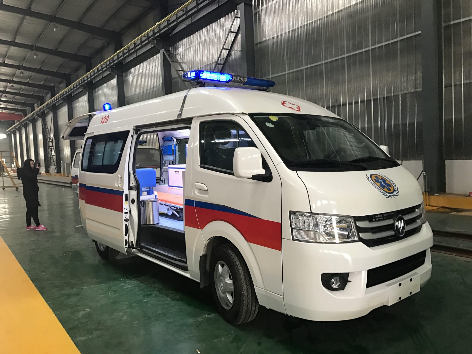 茫崖市救护车转院